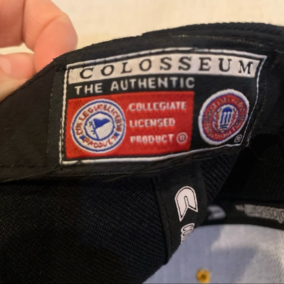 Colosseum Black Gold Southern Mississippi Golden Eagles Adjustable Cap - Picture 6 of 6